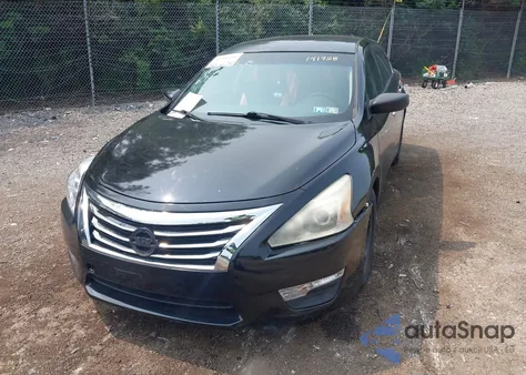 2015 Nissan Altima 2.5/2.5 S/2.5 Sl/2.5 Sv z USA, uszkodzony, nr VIN 1N4AL3APXFC141728
